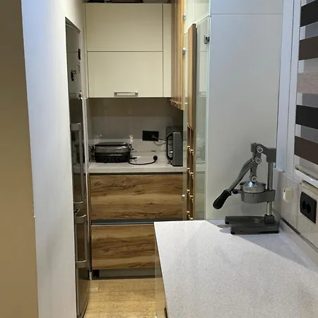 Urban Oasis Center טיראנה